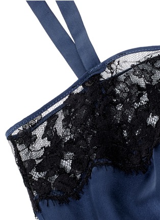 Detail View - Click To Enlarge - KIKI DE MONTPARNASSE - 'Le Reve' lace silk cropped camisole