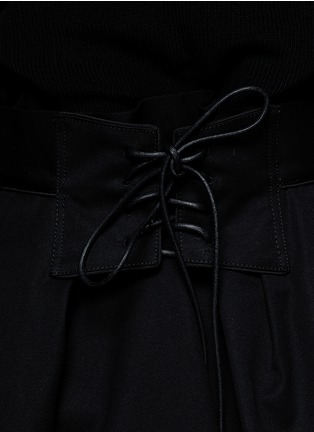 Detail View - Click To Enlarge - SACAI - Waist flap rib panel twill jacket