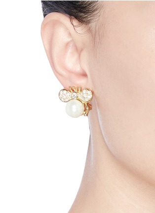 Figure View - Click To Enlarge - KENNETH JAY LANE - Crystal pavé ribbon pearl earrings
