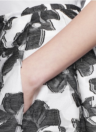 Detail View - Click To Enlarge - THAKOON - Floral embroidery silk blend pleat shorts