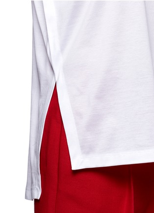 Detail View - Click To Enlarge - VALENTINO GARAVANI - Cap-sleeve cotton T-shirt