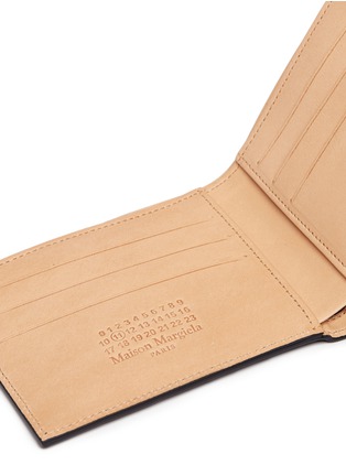 Detail View - Click To Enlarge - MAISON MARGIELA - Contrast stitch leather bifold wallet