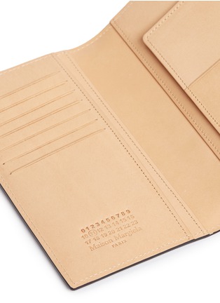 Detail View - Click To Enlarge - MAISON MARGIELA - Contrast stitch leather continental wallet