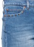 Detail View - Click To Enlarge - VALENTINO GARAVANI - 'Rockstud Untitled 06' cropped straight jeans
