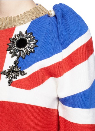 Detail View - Click To Enlarge - GUCCI - GG pearl pin jewelled Union Jack wool sweater