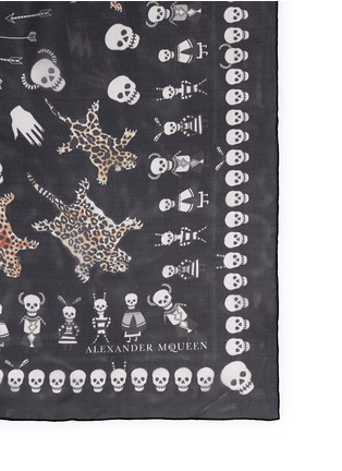 Detail View - Click To Enlarge - ALEXANDER MCQUEEN - 'Voodoo' skull print silk chiffon scarf