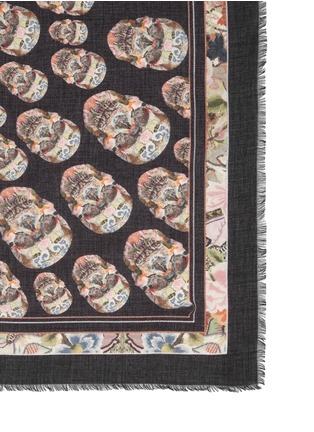 Detail View - Click To Enlarge - ALEXANDER MCQUEEN - Floral skull print modal-silk scarf