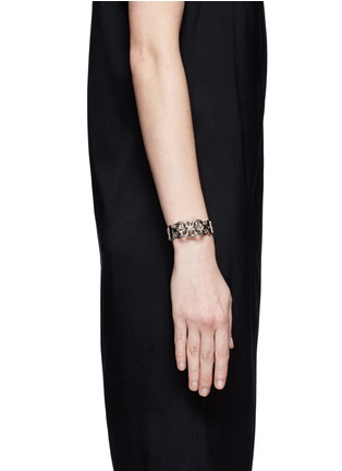 Figure View - Click To Enlarge - ALEXANDER MCQUEEN - Chain and skull snakeskin bracelet