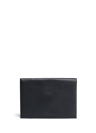 Back View - Click To Enlarge - VALENTINO GARAVANI - 'Rockstud Untitled 12' leather envelope clutch