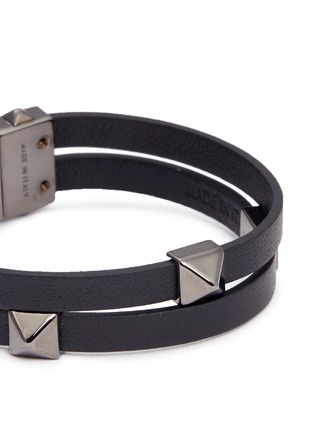 Detail View - Click To Enlarge - VALENTINO GARAVANI - 'Rockstud' double strap leather bracelet