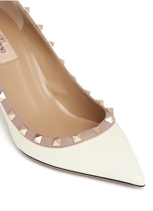 Detail View - Click To Enlarge - VALENTINO GARAVANI - 'Rockstud' patent leather pumps