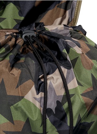 Detail View - Click To Enlarge - VALENTINO GARAVANI - 'Camustars' nylon backpack