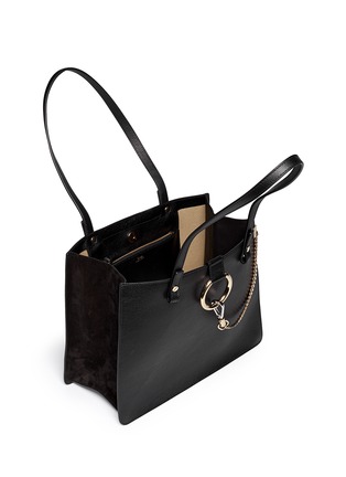Detail View - Click To Enlarge - CHLOÉ - 'Faye' small suede trim grainy leather tote