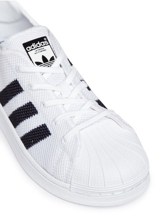 Detail View - Click To Enlarge - ADIDAS - 'Superstar' knit kids sneakers