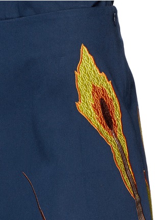 Detail View - Click To Enlarge - ANNA K - Match flame embroidery cotton skirt