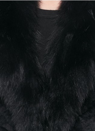Detail View - Click To Enlarge - 72348 - 'Grace' chevron rabbit fox fur knit cropped gilet