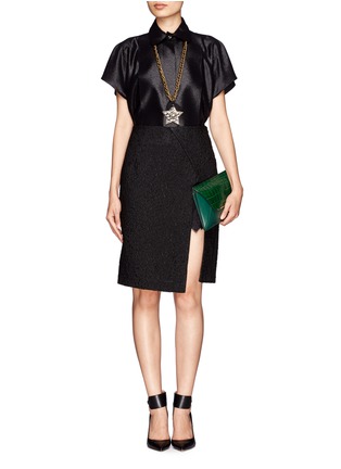 Figure View - Click To Enlarge - LANVIN - Croc-embossed leather chain envelope clutch