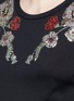 Detail View - Click To Enlarge - ALEXANDER MCQUEEN - Poppy crystal and sequin embellished T-shirt
