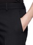 Detail View - Click To Enlarge - THEORY - 'Testra 2S' single pleat cropped pants 