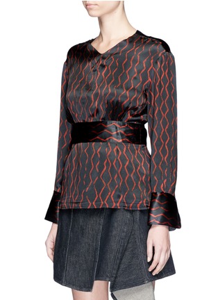 Front View - Click To Enlarge - ISABEL MARANT - 'Siasi' zigzag print textured silk top