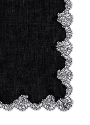 Detail View - Click To Enlarge - VALENTINO GARAVANI - Lace-border wool scarf