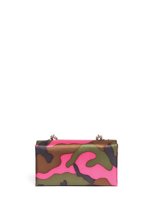 Back View - Click To Enlarge - VALENTINO GARAVANI - Rockstud Va Va Voom camouflage shoulder bag