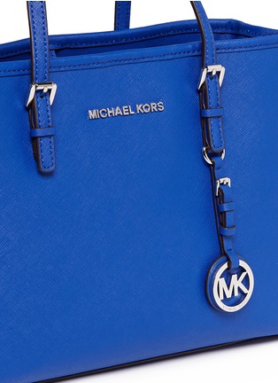 Detail View - Click To Enlarge - MICHAEL KORS - 'Jet Set Travel' medium saffiano leather tote 
