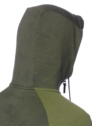 Detail View - Click To Enlarge - NIKE - 'Windrunner' mesh print Tech Fleece zip hoodie