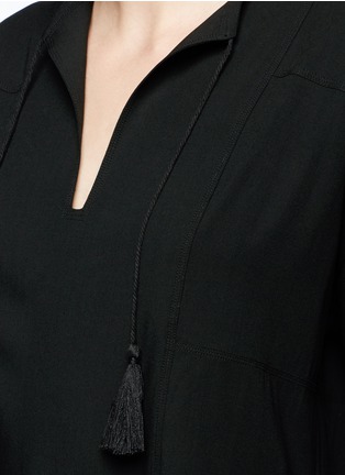 Detail View - Click To Enlarge - VINCE - Plunge V-neck stretch wool festival top