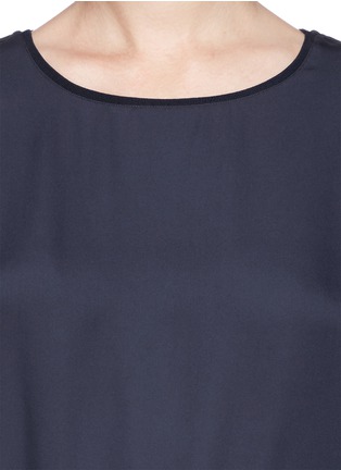 Detail View - Click To Enlarge - THEORY - 'Delpy S' contrast knit silk georgette top