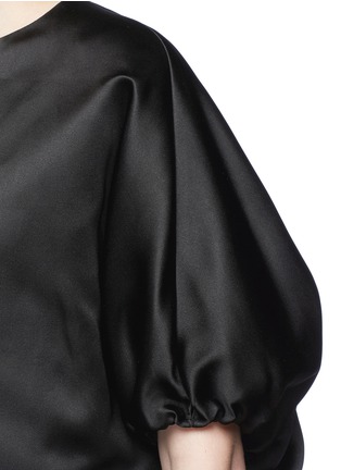 Detail View - Click To Enlarge - THE ROW - 'Malley' elastic puff sleeve silk satin jacket