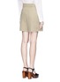 Back View - Click To Enlarge - CHLOÉ - Buckle strap inverted pleat cotton-linen shorts