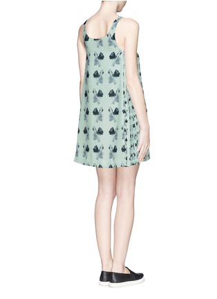Back View - Click To Enlarge - HELEN LEE - Plissé pleat side floral print dress