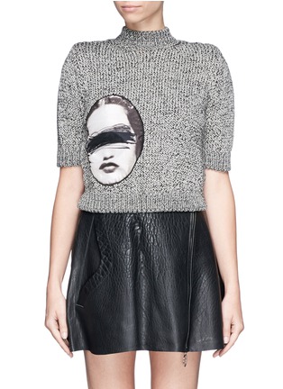 Main View - Click To Enlarge - CARVEN - Woman face panel stretch cropped sweater 