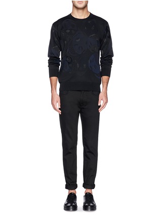 Figure View - Click To Enlarge - ALEXANDER MCQUEEN - Skull camouflage jacquard sweater