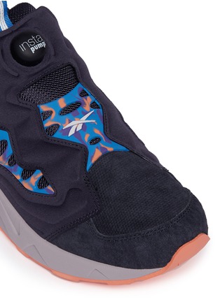 Detail View - Click To Enlarge - REEBOK - 'InstaPump Fury Road MCT' colourblock slip-on sneakers