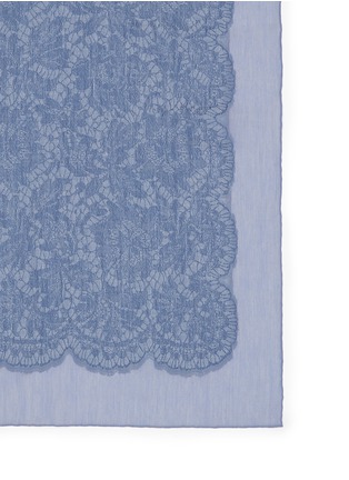 Detail View - Click To Enlarge - VALENTINO GARAVANI - Floral lace jacquard silk-cotton scarf