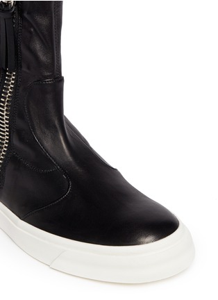 Detail View - Click To Enlarge - 73426 - Side zip high-top boots