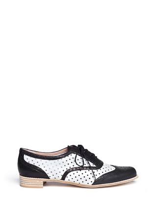 Main View - Click To Enlarge - STUART WEITZMAN - Dandyperf perforated brogue shoes