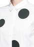 Detail View - Click To Enlarge - KUHO - Polka dot print cotton blend shirt