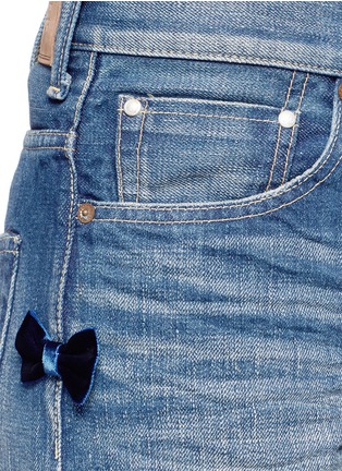 Detail View - Click To Enlarge - 73115 - Velvet bow appliqué selvedge jeans
