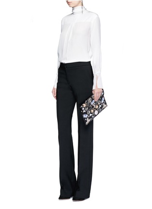 Figure View - Click To Enlarge - ALEXANDER MCQUEEN - Nocturnal print skull clasp leather envelope clutch