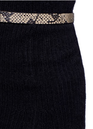 Detail View - Click To Enlarge - TOGA ARCHIVES - Snakeskin print belt wool knit skirt
