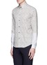 Front View - Click To Enlarge - CARVEN - Ginkgo print contrast sleeve cotton shirt