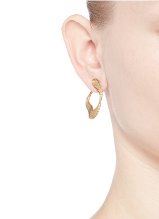 Figure View - Click To Enlarge - FERNANDO JORGE - 'Stream Lines' 18k yellow gold loop earrings