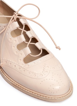 Detail View - Click To Enlarge - STUART WEITZMAN - 'Mr Gill' cutout throat leather ghillie brogues