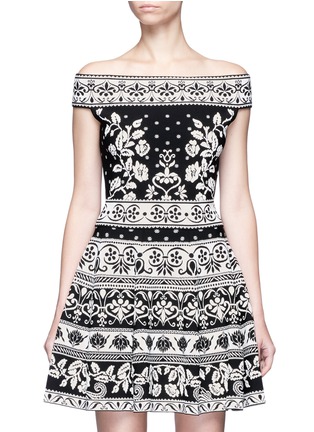 Main View - Click To Enlarge - ALEXANDER MCQUEEN - Floral jacquard knit off-shoulder top