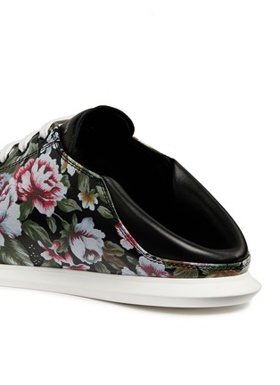Detail View - Click To Enlarge - ALEXANDER MCQUEEN - Floral print leather step-in sneakers