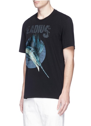 Front View - Click To Enlarge - MAISON MARGIELA - Swordfish print overlay T-shirt