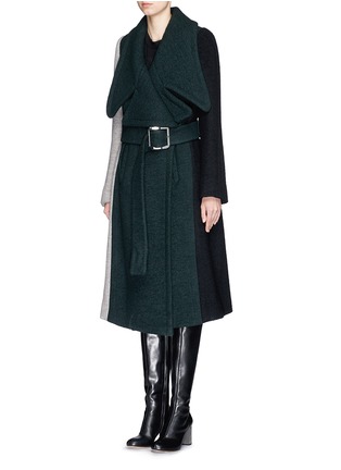 Front View - Click To Enlarge - CHLOÉ - Oversize buckle belt colourblock wool coat